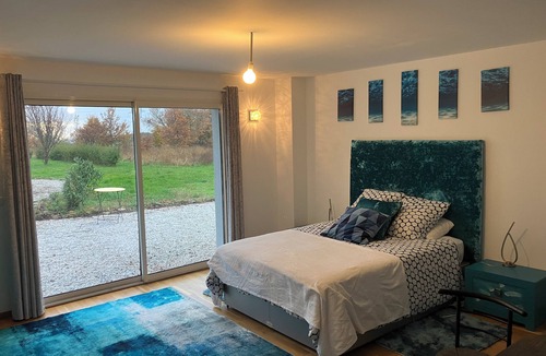 La Pomarede Hotel | Chez PhiL