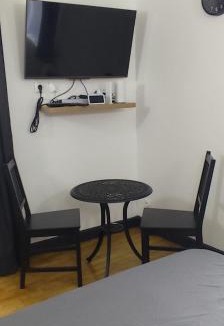 Vauciennes Apartment | Chez Philippe et Agnès Studio