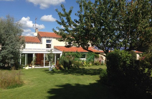 Les Herbiers Bed & Breakfast | Chez Pierre et Caroline