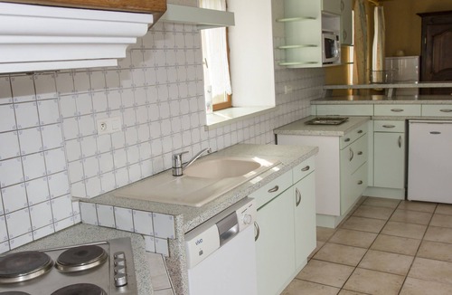 Remoncourt House | Chez Pierre