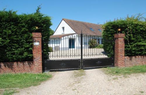 Verton House | Chez Poussin