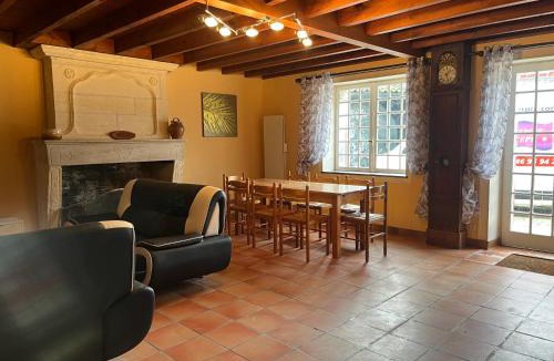 Mesnac House | Chez PRESSOIRS