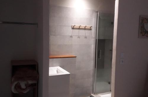 Montagnac Apartment | Chez René