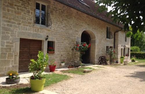 Dompierre-sur-Mont Bed & Breakfast | Chez Robert et Catherine
