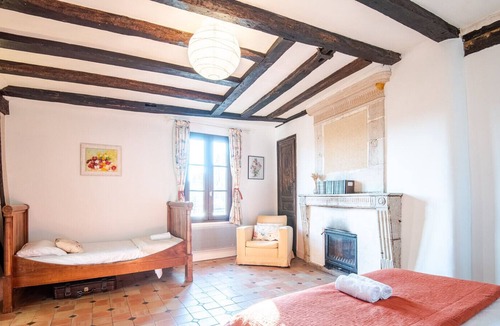 Amboise Cottage | Chez Romane: charming gîte at the foot of the castle