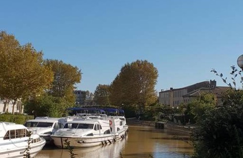 Anatole France Apartment | Chez Sandra & Patrice