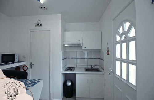 Noeux-les-Mines House | Chez Serge N°101, wifi, parking gratuit, 2 pers