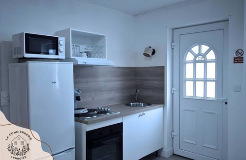 Noeux-les-Mines House | Chez Serge N°103, wifi, parking gratuit, 4 pers