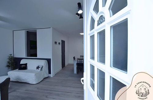 Noeux-les-Mines House | Chez Serge N°103, wifi, parking gratuit, 4 pers