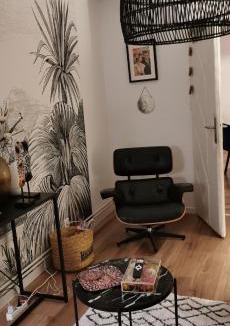 Bruyeres Apartment | chez Sherlock et Oscar