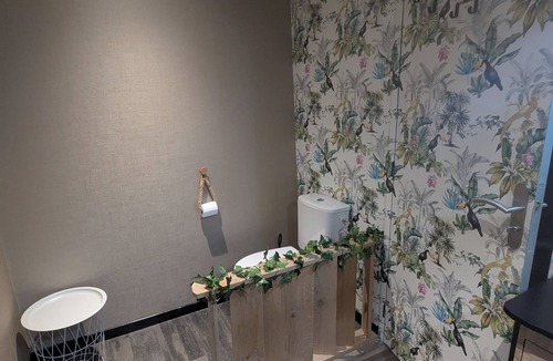 Loiron House | Chez So'Spa "Sonny