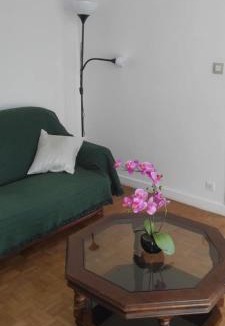 Montelimar Apartment | Chez STEF Proche Palais des Congrès, WIFI, Parking privé