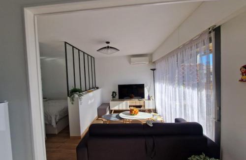 Les Baumettes Apartment | Chez Stella - Proche Mer