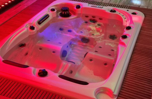 Chateauroux House | Chez Stephanie