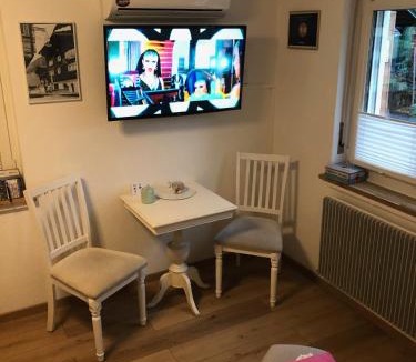 Lohn-Ammannsegg Apartment | Chez Sven - Studio 'Le Petit'