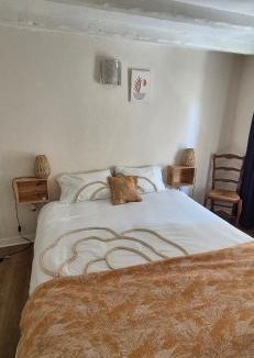 Cognac Apartment | Chez T-E-O