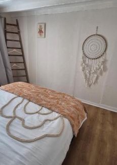 Cognac Apartment | Chez T-E-O