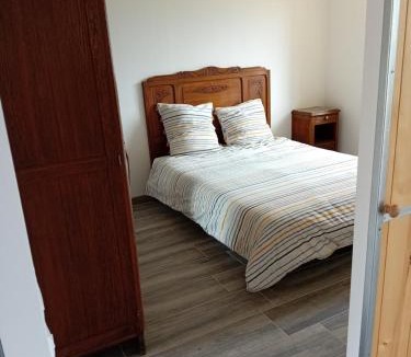 Montbras Apartment | Chez Tata Madeleine