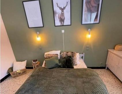 Fraisse-des-Corbieres Bed & Breakfast | Chez Tatie Ménie