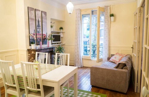 Amerique Apartment | Chez Virginie Superb apartment in a detached house