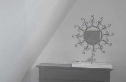 Rosay House | Chez Vonette