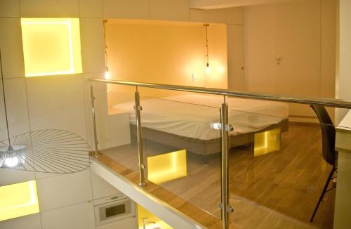 Porte-Saint-Martin Apartment | Chez vous - Marguerite et Emile