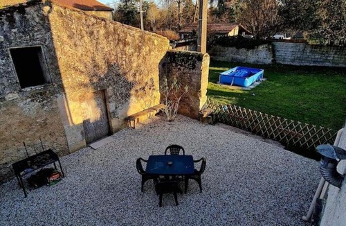 Cerons House | Chez Yoyo