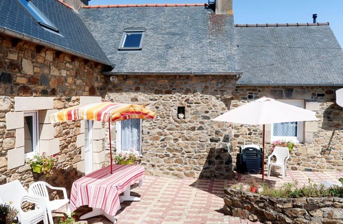 Pleubian House | Chez Yvonne by Interhome