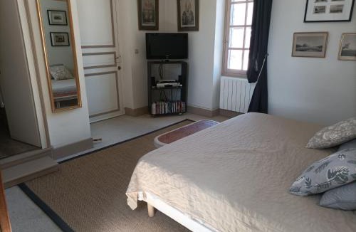 Stigny Bed & Breakfast | chez Zaza