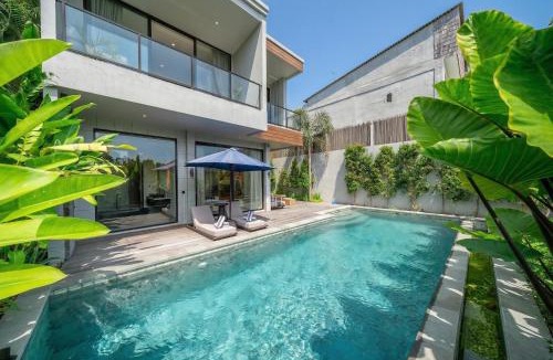 Padonan Villa | Chiama Sun - Luxury 4BR Villa with Pool, BBQ and Fast Wi-Fi