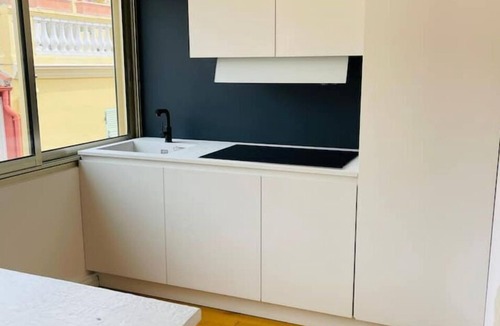 Quartier du Port Apartment | Chiara Montecarlo