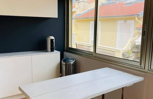 Quartier du Port Apartment | Chiara Montecarlo