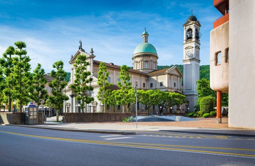 Pedrinate Apartment | Chiasso Apartments 104