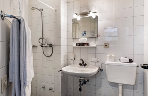 Pedrinate Apartment | Chiasso Apartments 204, Chiasso, Switzerland