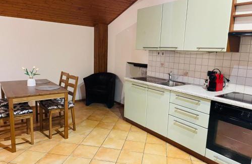 Pedrinate Apartment | Chiasso Suisse Apartament - RentuGoo Travel