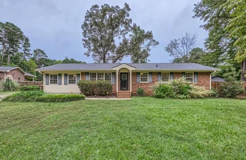 Southwest Raleigh Apartment | Chic 1-bedroom apartment in fabulous Cary location