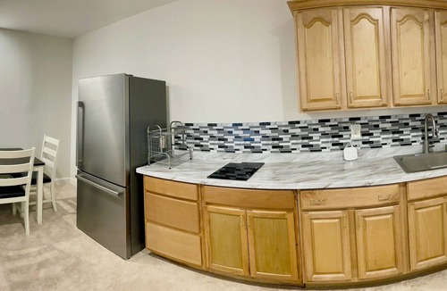 Travilah Apartment | Chic 1-bedroom basement apartment