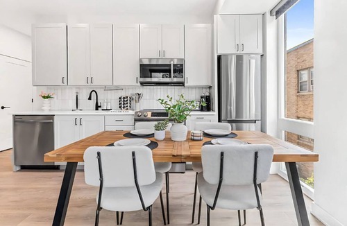 Kingfield Apartment | Chic 1-Bedroom Urban Retreat with WiFi and Fitness Center in Vibrant Kingfield