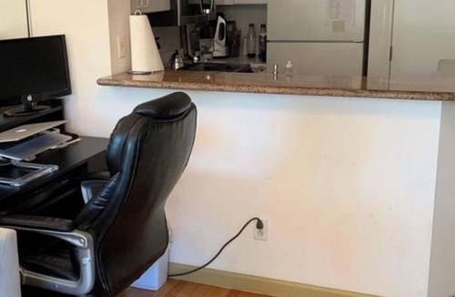 North Beach Apartment | Chic 1-bedroom with fitness room, suna and WiFi in brilliant San Francisco