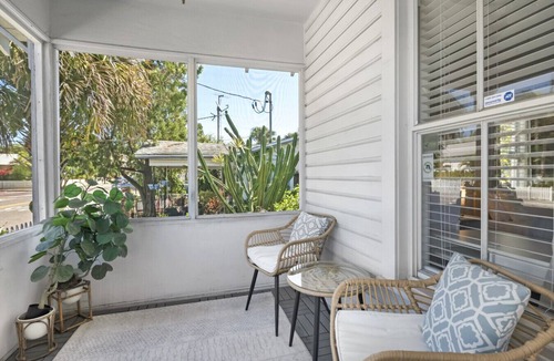 Historic Ybor House | Chic 1 BR in Historic Ybor City - Sleeps 4