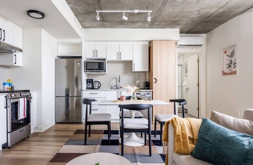 Plateau Mont Royal Apartment | Chic 1BR+ Huge Private Terrace-Heart of Montreal
