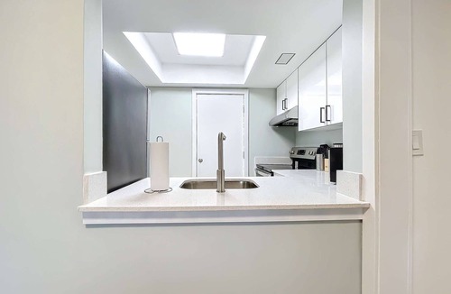 Lauderdale Harbours Condo | Chic 1BR: Pool Access & Modern Enhancements