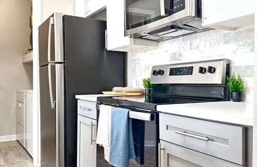 Egypt Apartment | Chic 1BR Retreat in Magnolia Near The Woodlands