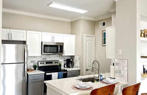 Egypt Apartment | Chic 1BR Retreat in Magnolia Near The Woodlands
