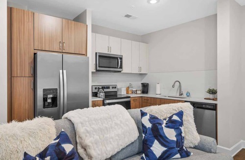 The Gulch Apartment | Chic 1BR | Steps from The Gulch & Broadway