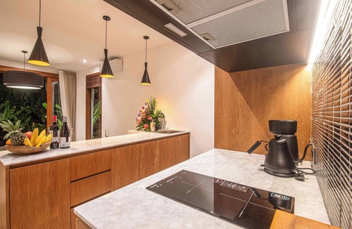 Petulu House | Chic 1BR Villa, Jungle Escape, Heart of Ubud