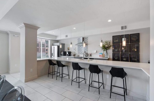 Downtown Salt Lake City Apartment | Chic 2-Bed, 2-Bath Apartment near Temple Square