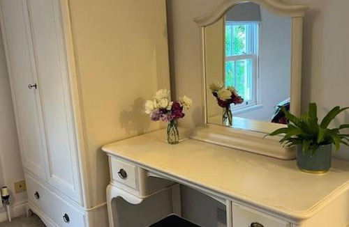 Willingham House | Chic 2 bedroom cottage