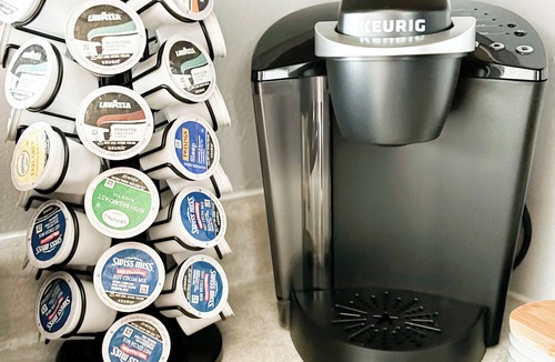 Piqua Apartment | Chic 2-Bedroom Retreat With 2 TV’s