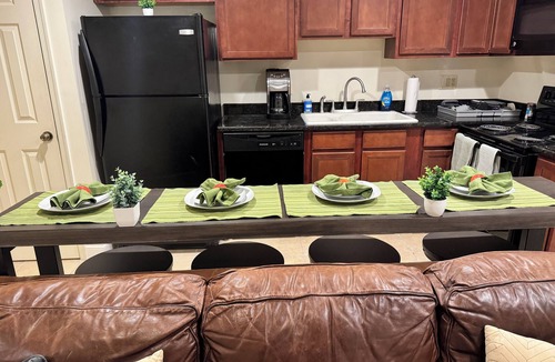 Columbia Heights House | Chic 2-bedroom townhome with WiFi and AC in vibrant Columbia Heights in DC